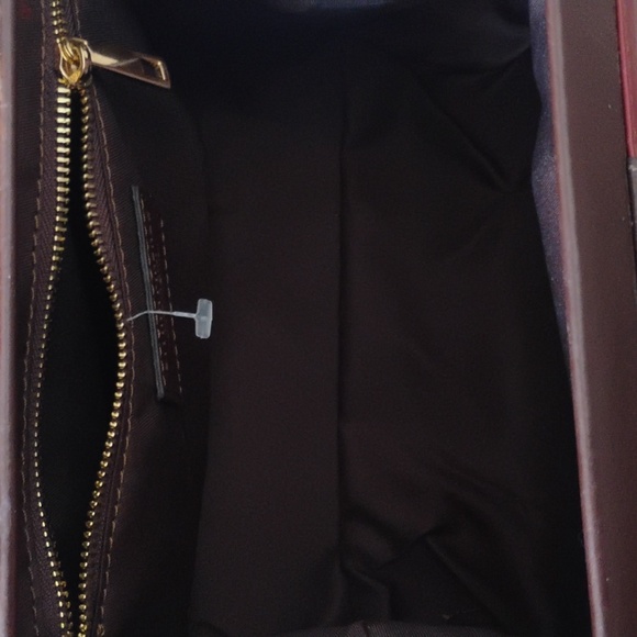 Red Ox Blood Color Leather Handbag - Picture 6 of 13